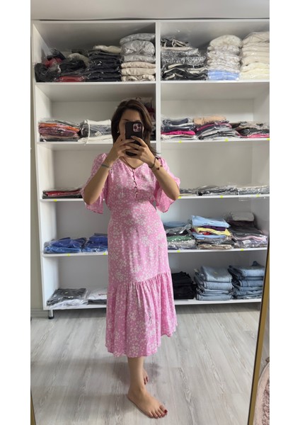 Pembe Elbise