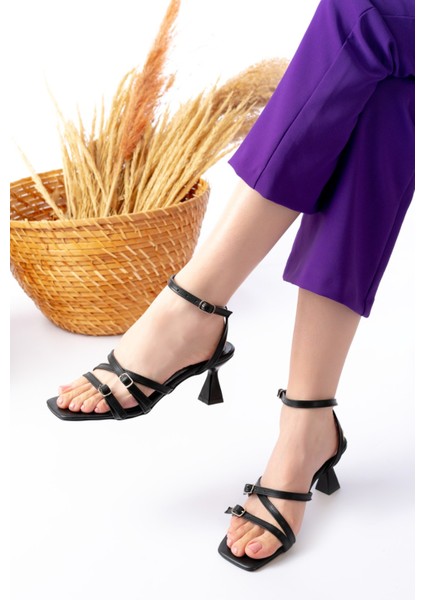 Ballerina&zapato Kadın Marie Siyah Cilt Klasik Topuklu Sandalet modelleri