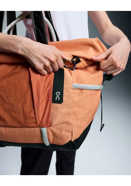 Track Pack 40L Elite Premium Çanta Dizüstü Bölmeli, Fıdlock® Kilitli ve Rulo Üst Tasarımlı modelleri