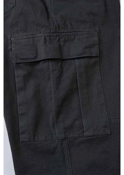 Erkek Cargo Pantolon - Organik Pamuk, Çeşitli Cepler ve Webbing Kemer ile Şık ve Rahat modelleri