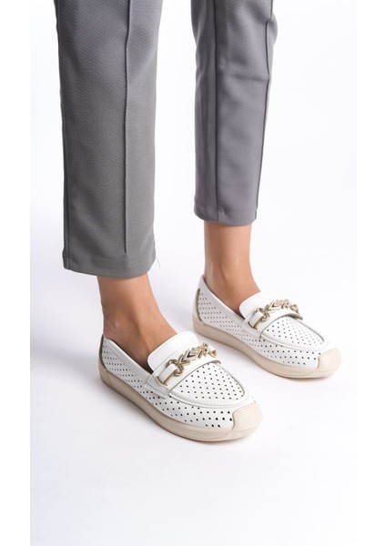 Hıra Bağcıksız Ortopedik Rahat Taban Kalp Desenli Kadın Babet Ayakkabı Kt Beyaz fırsatları