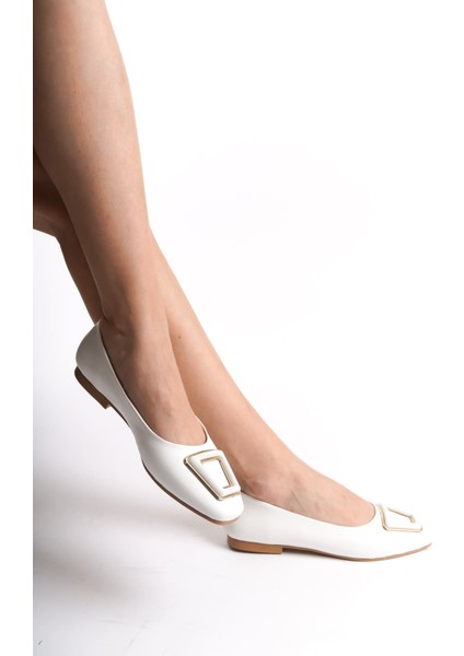 Sophıe Bağcıksız Ortopedik Rahat Taban Toka Detaylı Kadın Babet Ayakkabı Kt Beyaz fırsatları