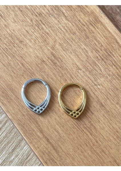 316 L Cerrahi Çelik Halka Piramit Modeli Kilitli Halka Piercing 8mm x 1,2 mm fırsatları