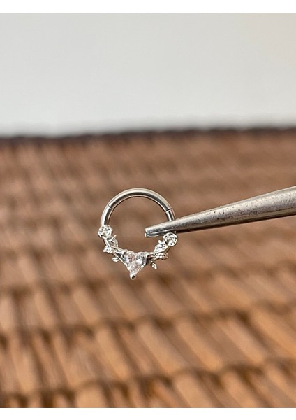 316 L Cerrahi Çelik Güller ve Zirkon Kalp Kilitli Halka Piercing 8 mm x 1,2 mm