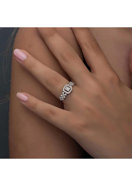 Gümüş Baget Taşlı Kadın Yüzük modelleri