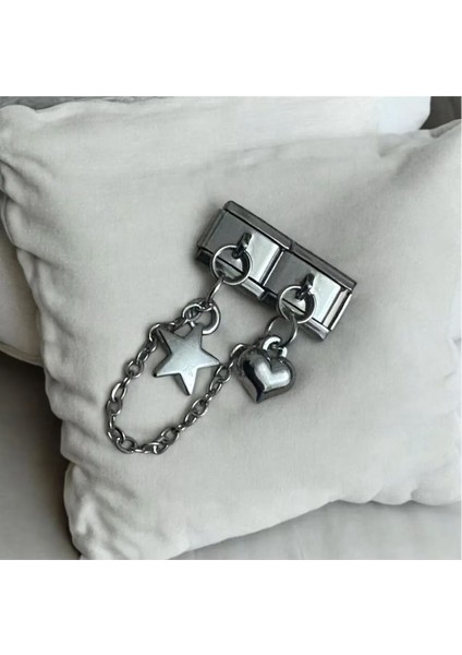 Yıldız Kalp Detaylı Sallantılı Çiftli Charm modelleri