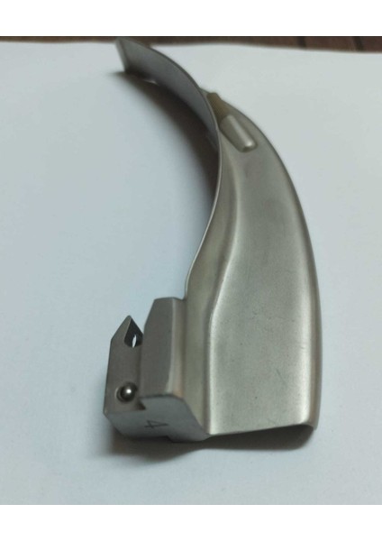 4 No Laringaskop Blade, Yüksek Kalite, Dayanıklı ve Güvenilir Tıbbi Alet