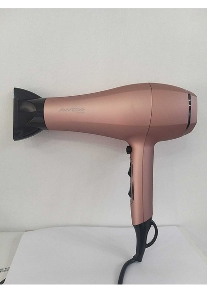 Güçlü 2200 W Saç Kurutma Makinesi, Parlak ve Sağlıklı Saçlar Için Ideal Seçim