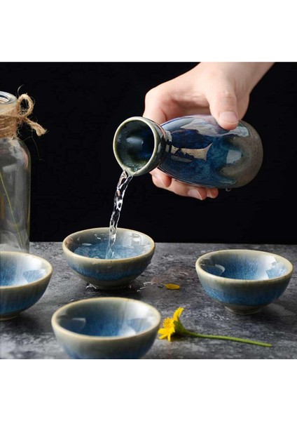 Japon Sake Seti, 5 Parça El Boyaması Seramik Sake Servis Seti, 4 x 30 ml Bardak + 1 x 130 ml Tencere fiyatları