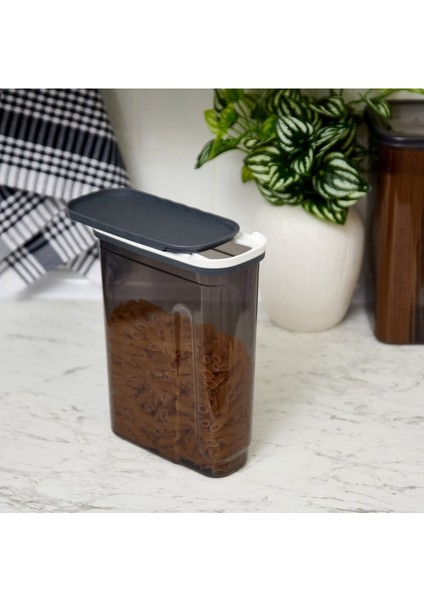 Gri 2,7 Litre Kapaklı Saklama Kabı, Dayanıklı ve Şık Mutfak Gereci