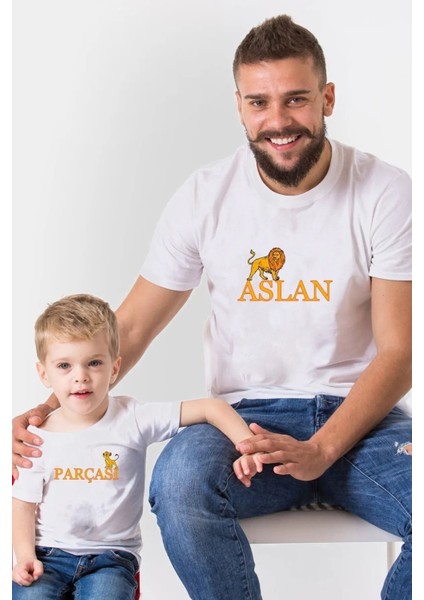 Beyaz Aslan Parçası Baskılı Baba Oğul Siyah Pamuklu Tişört Kombin