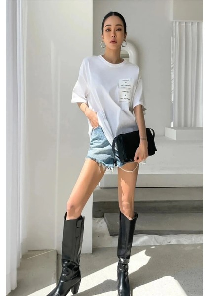 Büyük Beden Yaz Sıcak ve Eğlenceli Baskılı Beyaz Bisiklet Yaka Oversize T-Shirt fırsatları