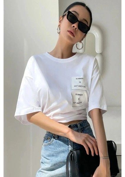Büyük Beden Yaz Sıcak ve Eğlenceli Baskılı Beyaz Bisiklet Yaka Oversize T-Shirt indirimleri