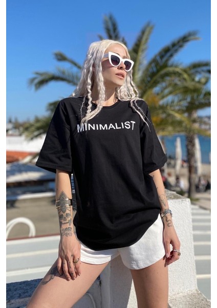 Kadın Siyah Minimalist Baskılı Oversize T-Shirt fiyatları