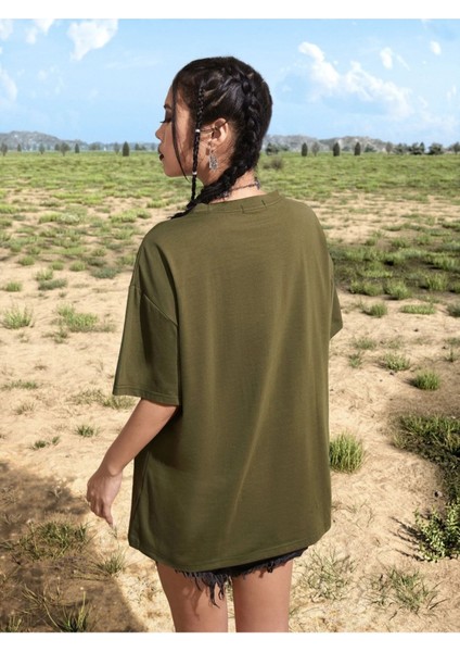Haki Kelebek Baskılı Oversize T-Shirt fiyatları