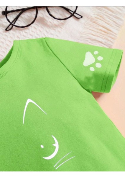 Kids Fıstık Yeşili Kedi Meow Baskılı Oversize Unisex Çocuk T-Shirt modelleri