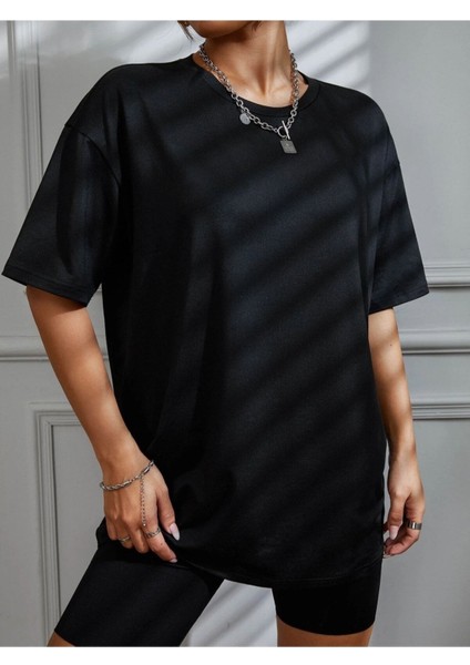 Brooklyn Slogan Baskılı Gazete Desenli Oversize T-Shirt modelleri