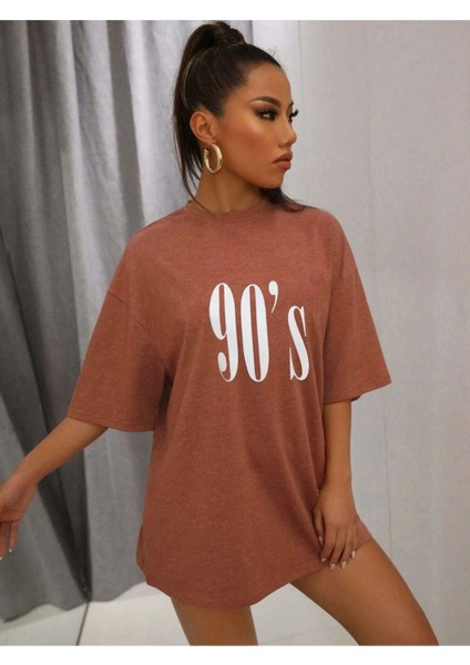 Kadın 90's Baskılı Oversize T-Shirt fırsatları