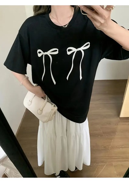 Çift Kurdele Baskılı Bisiklet Yaka Tshirt fırsatları