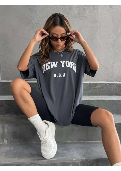 U.s.a Kadın New York Baskılı Oversize T-Shirt