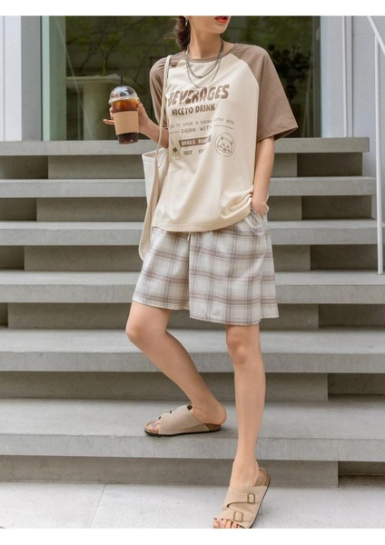 Kadın Bej Beverages Nice To Drink Baskılı Kollar Siyah Oversize T-Shirt fırsatları