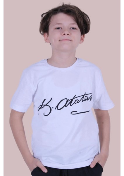 Kids Atatürk Imzası Baskılı Çocuk T-Shirt modelleri