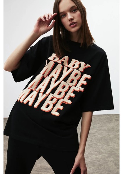 Baby Maybe Baskılı Siyah Oversize T-Shirt