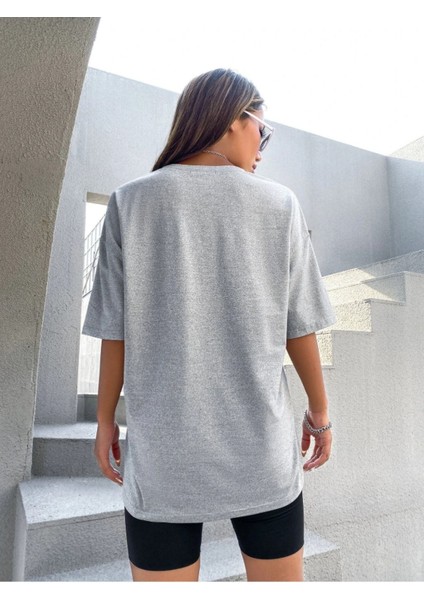 Büyük Beden U.s.a Kadın New York Baskılı Oversize T-Shirt fiyatları