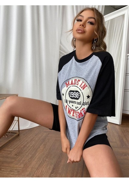 Kadın Made In Awesome 1998 Baskılı Kollar Siyah Oversize T-Shirt indirimleri