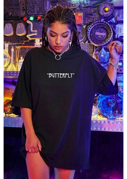 Kadın Siyah Butterfly Oversize T-Shirt fiyatları