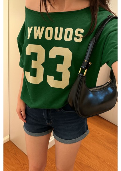 Kadın Kayık Yaka Oywouos Baskılı Oversize %100 Pamuk T-Shirt fiyatları