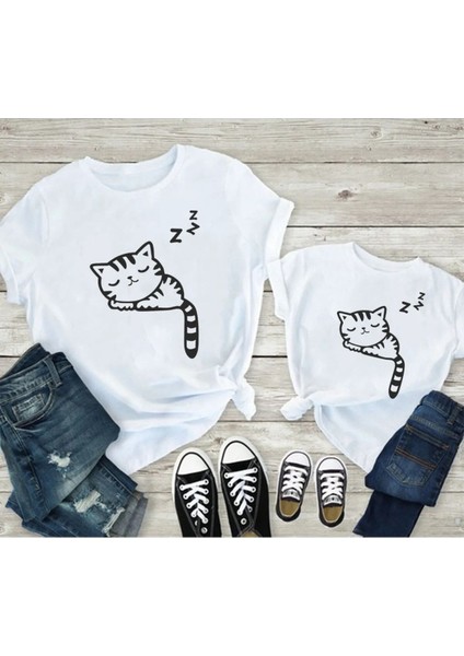 Anne Kız Çocuk Uyuyan Kedi Baskılı Bisiklet Yaka Pamuk T-Shirt(Kombin Yapmak Için 2 Adet Alınız) fiyatları