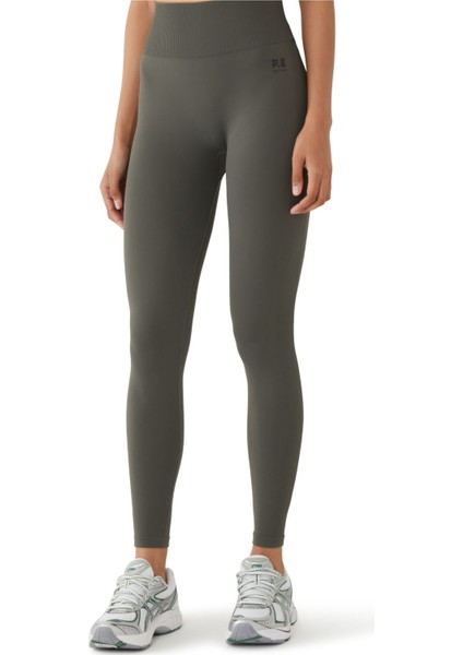 Yüksek Performanslı Seamless Leggings indirimleri