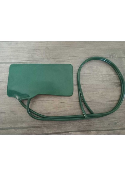 Yeşil Renkli Çift Hortumlu Iç Lastikli Tansiyon Ölçüm Cihazı