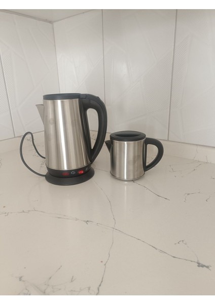 Metalik 2l Çay ve Su Isıtıcı, Şık ve Kullanışlı Elektrikli Mutfak Aleti fırsatları