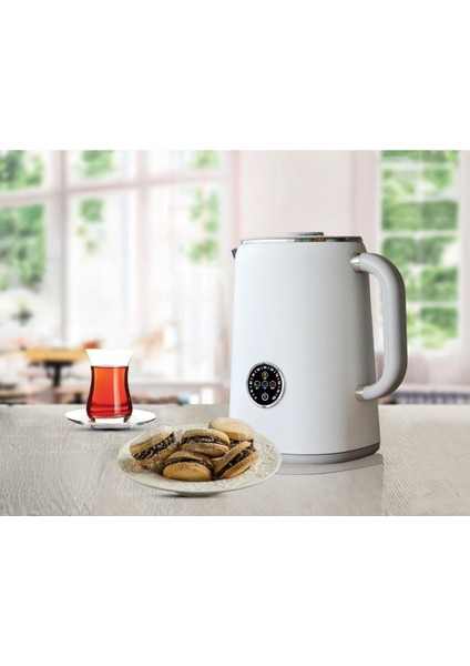 Beyaz Lıfe Pro Kettle ile Şık ve Pratik Çay Saati Deneyimi