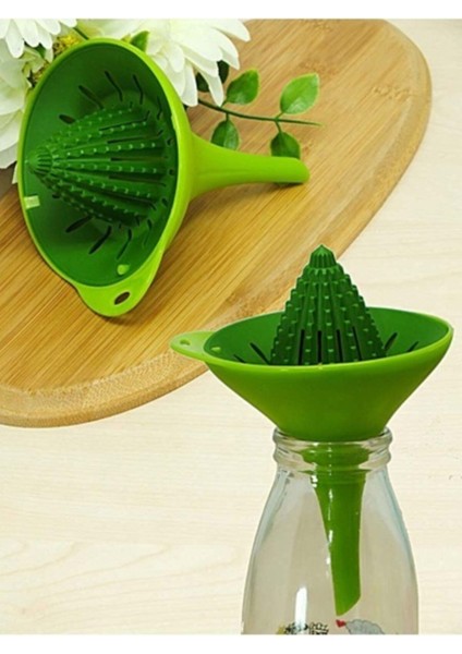 Beyaz Narenciye Sıkacağı ve Limonluk Pratik Huni ile Kolay Kullanım fiyatları