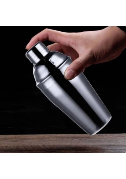 720 ml Şık Kokteyl Shaker, Pratik ve Kullanışlı Içecek Hazırlama Aracı fiyatları