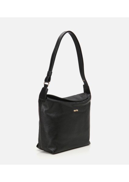 03CAH309140A100 KADIN Deri Siyah Ayarlanabilir Askılı Omuz Çantası fiyatları