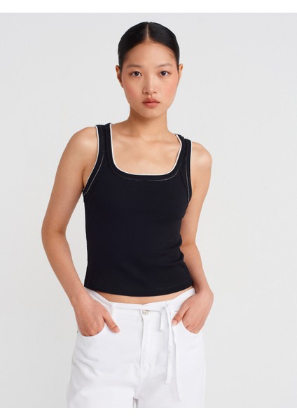 21087 Kontrast Fitilli Atlet-Siyah