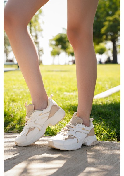 Kadın Sneaker Kalın Taban Bağcıklı Çok Parçalı Spor Ayakkabı Luser Bej