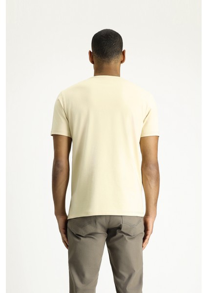 Bisiklet Yaka Slim Fit Dar Kesim Süprem Pamuklu Tişört fırsatları