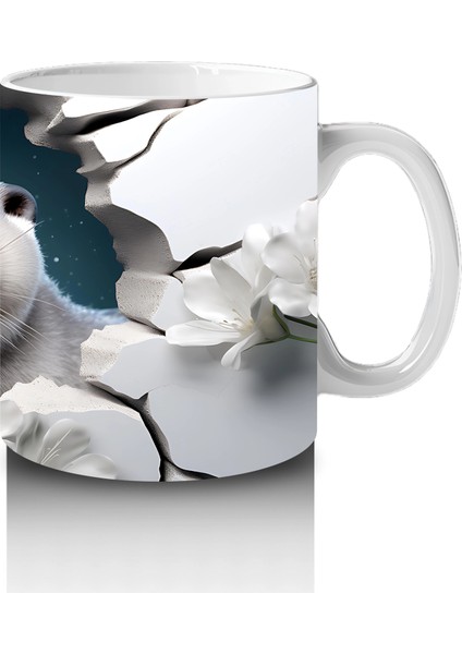 Beyaz Çiçekler Arasında Çatlak Zeminden Bakan Su Samuru - Baskılı Kahve Kupası fırsatları
