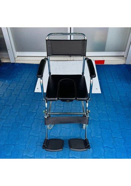 BME612 Klozetli Tekerlekli Banyo Sandalyesi