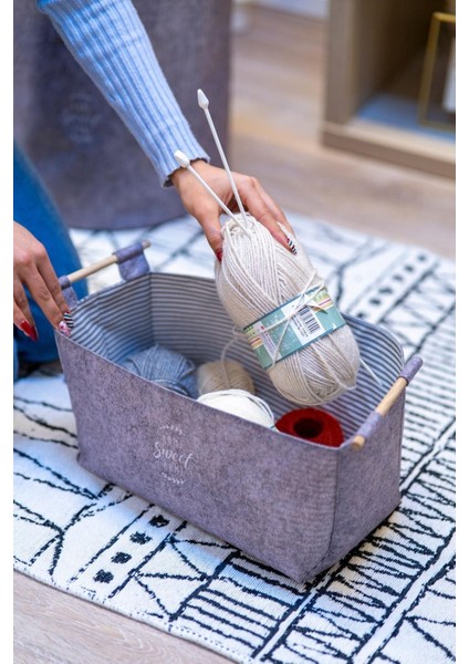 Gri Keçe Tahta Saplı Dikdörtgen Kutu, Dekoratif ve Şık Salon ile Çalışma Odası Aksesuarı