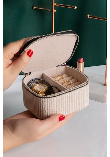 Kare Çift Bölmeli Kadife Takı Organizer, Ekru, 11,5x9,5x6 cm
