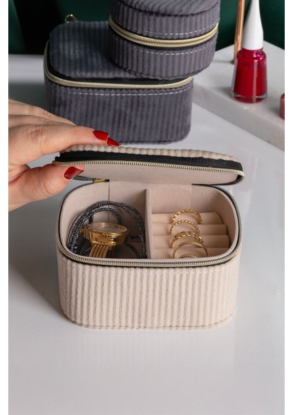 Kare Çift Bölmeli Kadife Takı Organizer, Ekru, 11,5x9,5x6 cm