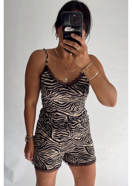 Zebra Dantelli Şort Takım
