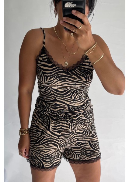 Zebra Dantelli Şort Takım fiyatları
