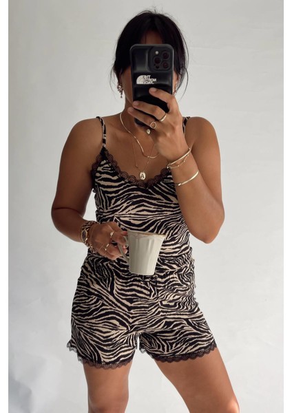 Zebra Dantelli Şort Takım modelleri